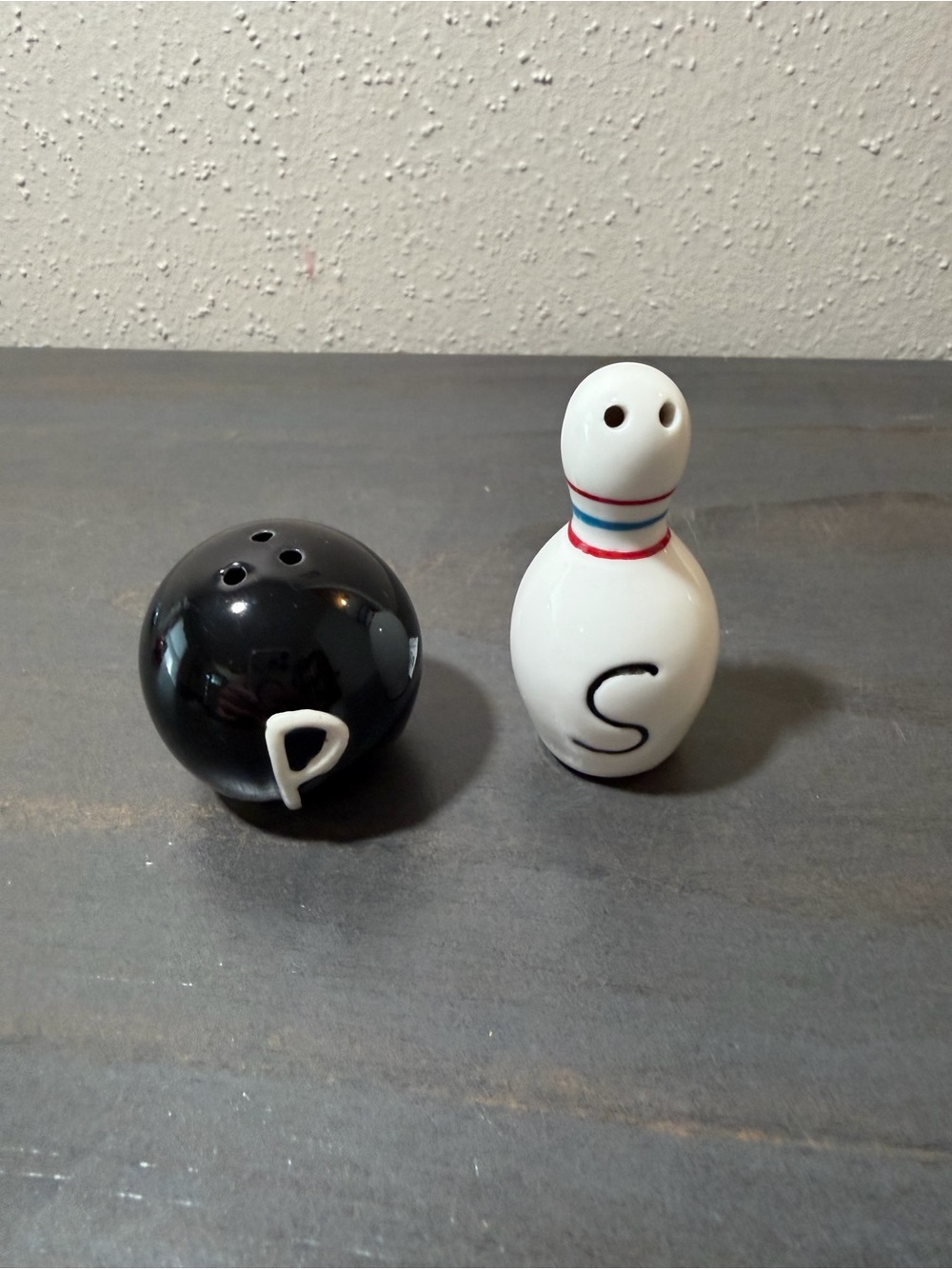 Salt and pepper shakers
